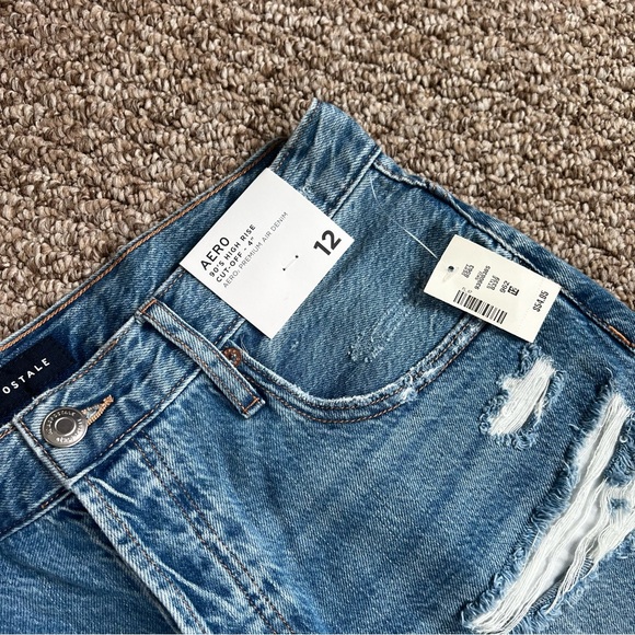 Aeropostale 90s high rise Jean shorts size 12 ripped NWT - Picture 2 of 4